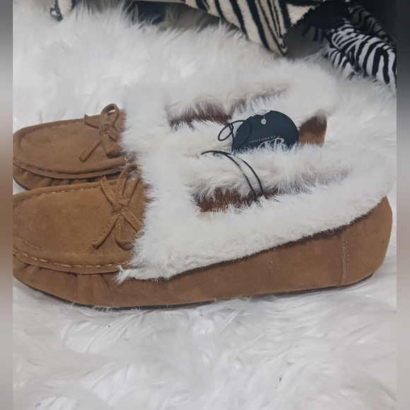 NEW Alexis Bendel women camel brown fur comfort flat shoes - Picture 7 of 12